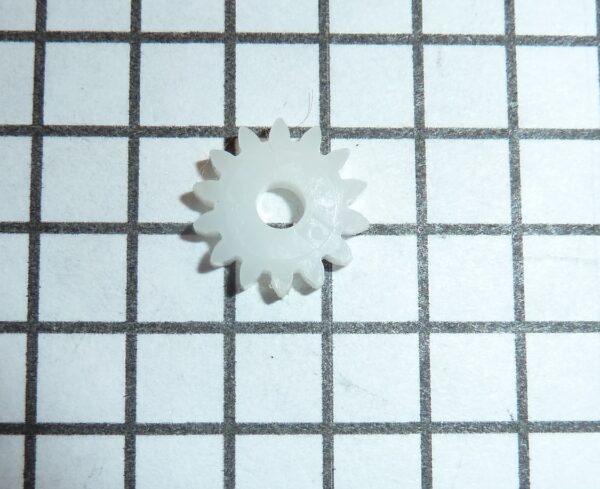 Shimano #BNT1301 Line Wind Idler Gear.